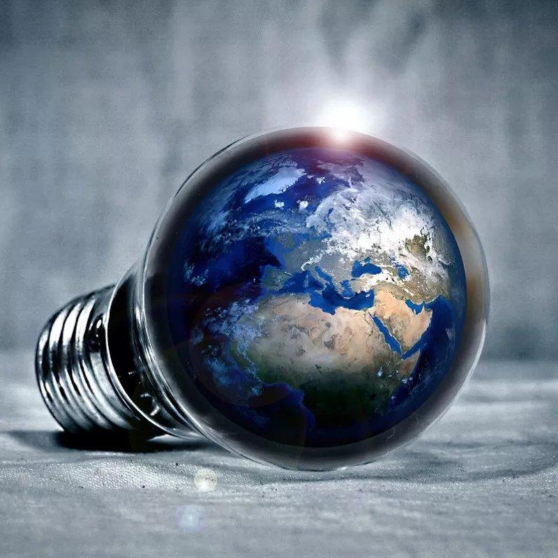 Energiewende – Chancen und Risiken Wirtschaftliche Alternativen zu Öl und Gas (Webinar | Online)